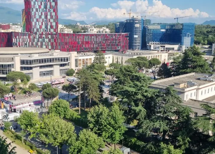 Grand Boulevard Apartmnt