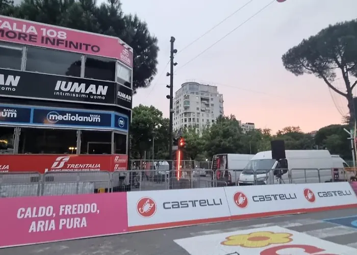 Grand Boulevard Apartmnt * Тирана