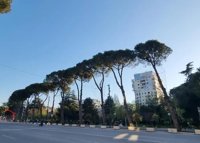 Grand Boulevard Apartmnt Апартаменты *