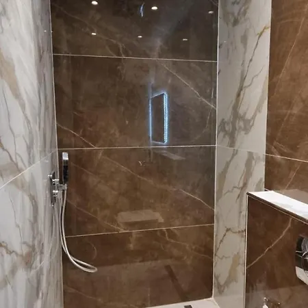 Grand Boulevard Apartmnt Tirana
