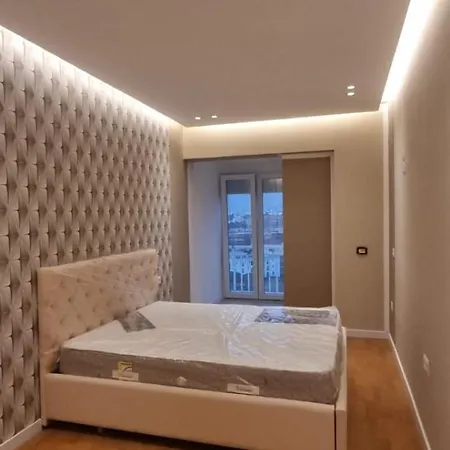 Grand Boulevard Apartmnt Apartment *