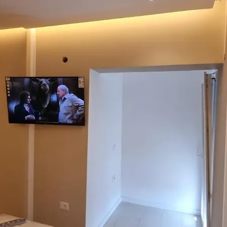 Grand Boulevard Apartmnt *