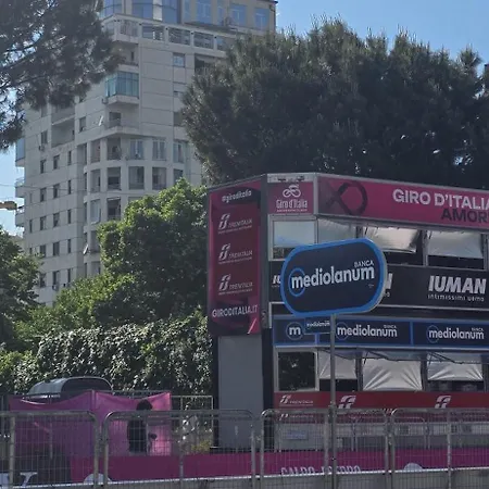 アパート Grand Boulevard Apartmnt *