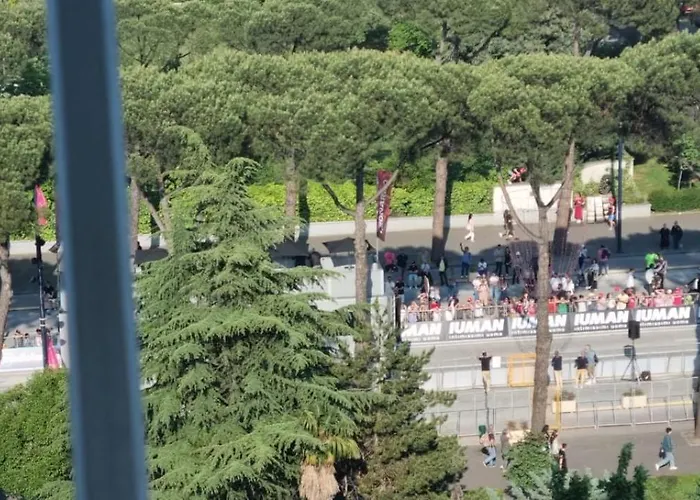 Grand Boulevard Apartmnt アパート ティラナ