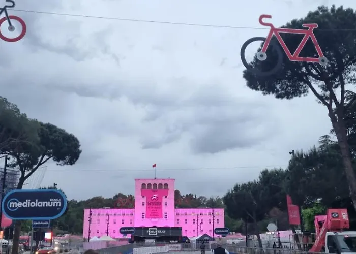 アパート Grand Boulevard Apartmnt