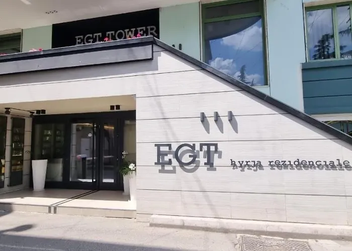 アパート Grand Boulevard Apartmnt