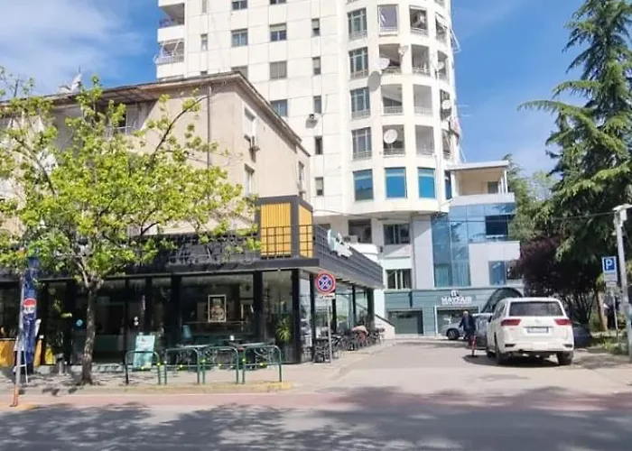 Grand Boulevard Apartmnt アパート