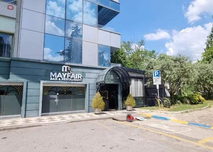 Grand Boulevard Apartmnt アパート