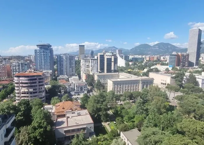 Grand Boulevard Apartmnt